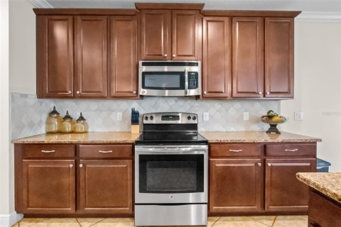 Casa en venta en Groveland, Florida, 4 dormitorios, 300.82 m2 № 2310072 - foto 13
