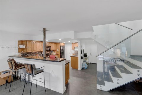 Купить таунхаус в Лодерхилл, Флорида 3 спальни, 143.07м2, № 1957261 - фото 8