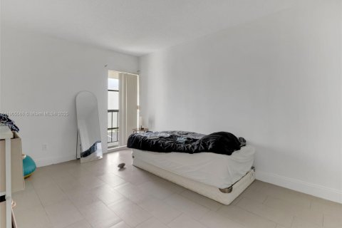 Купить таунхаус в Лодерхилл, Флорида 3 спальни, 143.07м2, № 1957261 - фото 20