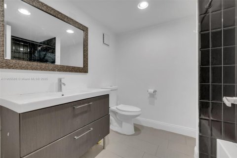 Купить таунхаус в Лодерхилл, Флорида 3 спальни, 143.07м2, № 1957261 - фото 16