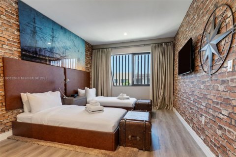 Купить таунхаус в Киссимми, Флорида 4 спальни, 219.06м2, № 1956116 - фото 24