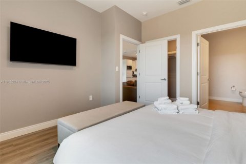 Купить таунхаус в Киссимми, Флорида 4 спальни, 219.06м2, № 1956116 - фото 8