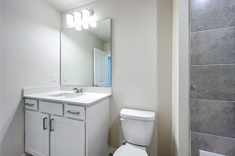 Townhouse in Winter Garden, Florida 3 bedrooms, 156.35 sq.m. № 1919643 - photo 26