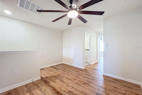 Townhouse in Winter Garden, Florida 3 bedrooms, 156.35 sq.m. № 1919643 - photo 19