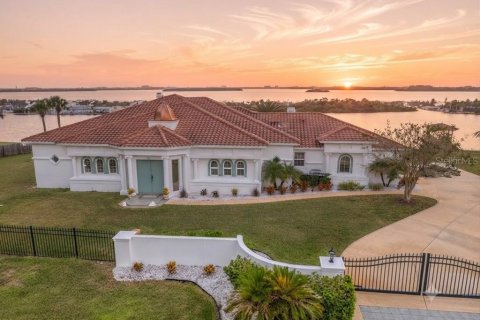 Villa ou maison à Flagler Beach, Floride 3 chambres, 322.93 m2 № 2228025