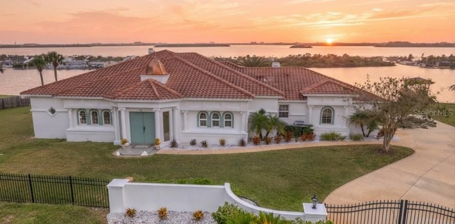 Villa ou maison à Flagler Beach, Floride 3 chambres, 322.93 m2 № 2228025
