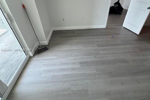 Copropriété à louer à Miami, Floride: 1 chambre, 68.47 m2 № 2177793 - photo 5