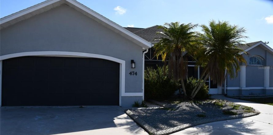 Casa en Port Charlotte, Florida 4 dormitorios, 245.17 m2 № 2148495