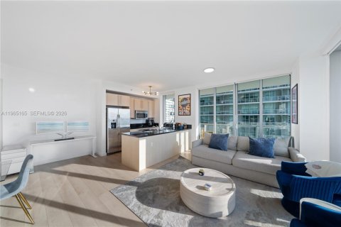 Copropriété à vendre à Miami, Floride: 2 chambres, 102.84 m2 № 2026486 - photo 5