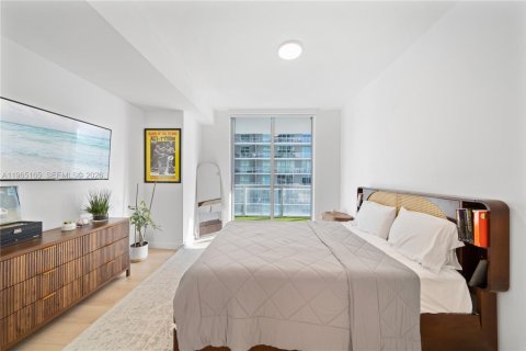 Copropriété à vendre à Miami, Floride: 2 chambres, 102.84 m2 № 2026486 - photo 18