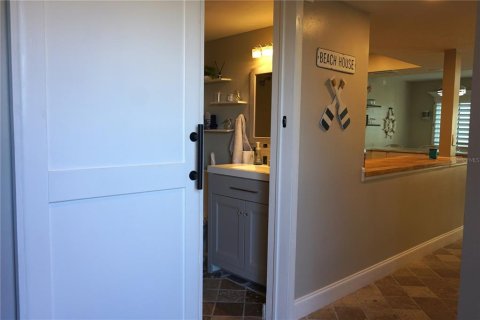 Copropriété à louer à Tierra Verde, Floride: 3 chambres, 164.9 m2 № 2408924 - photo 5