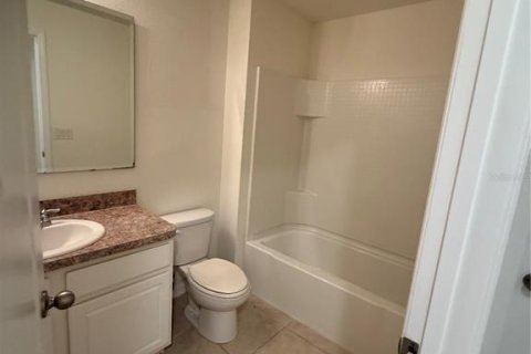 Touwnhouse à vendre à Kissimmee, Floride: 4 chambres, 173.73 m2 № 2217034 - photo 13