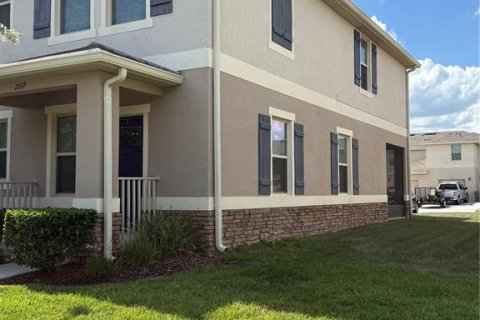 Touwnhouse à vendre à Kissimmee, Floride: 4 chambres, 173.73 m2 № 2217034 - photo 2