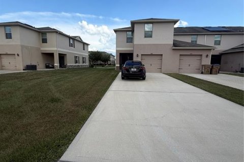 Touwnhouse à vendre à Kissimmee, Floride: 4 chambres, 173.73 m2 № 2217034 - photo 3