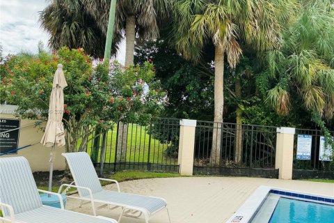 Villa ou maison à vendre à Jupiter, Floride: 3 chambres, 132.94 m2 № 2040966 - photo 24