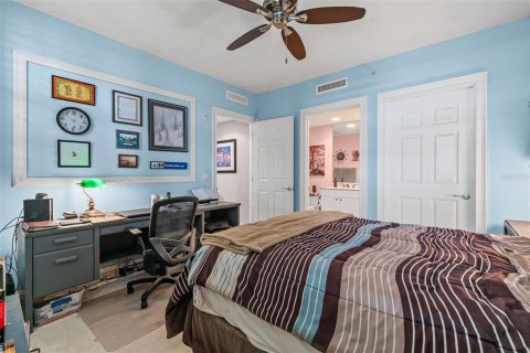 Condo in Palm Coast, Florida, 2 bedrooms  № 1894618 - photo 28