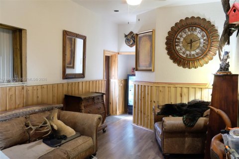 Купить виллу или дом в Окичоби, Флорида 3 комнаты, 201.69м2, № 2026740 - фото 2