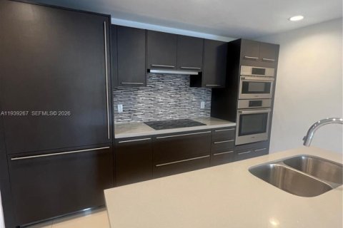 Copropriété à louer à Doral, Floride: 1 chambre, 71.07 m2 № 1998173 - photo 4