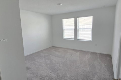 Adosado en venta en Davenport, Florida, 3 dormitorios № 2073113 - foto 16