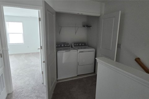 Adosado en venta en Davenport, Florida, 3 dormitorios № 2073113 - foto 28