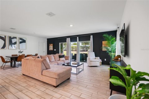 Casa en venta en Clermont, Florida, 3 dormitorios, 172.05 m2 № 1757785 - foto 5
