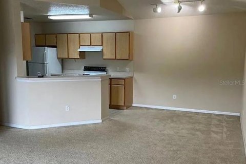 Copropriété à louer à Orlando, Floride: 1 chambre, 79.52 m2 № 2380640 - photo 12