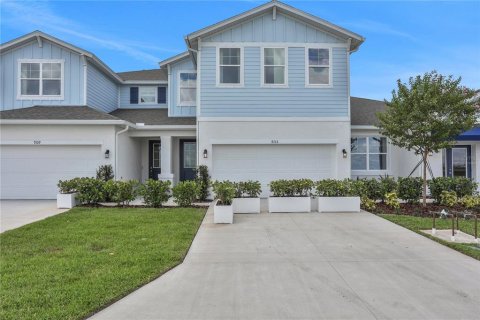 Townhouse in Saint Augustine, Florida 3 bedrooms, 187.38 sq.m. № 1789518 - photo 1