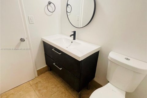 Condominio en venta en Miami, Florida, 1 dormitorio, 88.63 m2 № 1752771 - foto 22