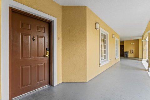 Condo in Orlando, Florida, 3 bedrooms  № 1833676 - photo 3