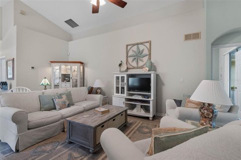 House in Palm Coast, Florida 2 bedrooms, 152.08 sq.m. № 2313283 - photo 11