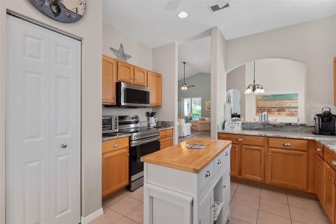 House in Palm Coast, Florida 2 bedrooms, 152.08 sq.m. № 2313283 - photo 14