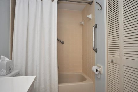 Casa en venta en Palm Harbor, Florida, 2 dormitorios, 134.24 m2 № 1548541 - foto 19
