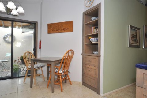Casa en venta en Palm Harbor, Florida, 2 dormitorios, 134.24 m2 № 1548541 - foto 10