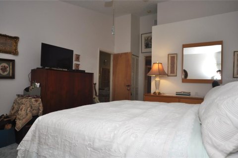 Casa en venta en Palm Harbor, Florida, 2 dormitorios, 134.24 m2 № 1548541 - foto 13