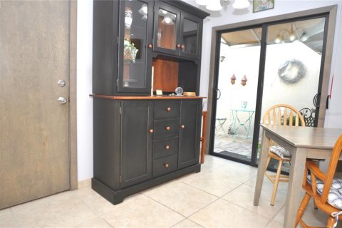 Casa en venta en Palm Harbor, Florida, 2 dormitorios, 134.24 m2 № 1548541 - foto 9