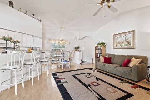 House in Bradenton, Florida 2 bedrooms, 140.93 sq.m. № 1877437 - photo 7