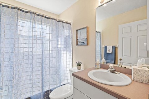 House in Bradenton, Florida 2 bedrooms, 140.93 sq.m. № 1877437 - photo 25