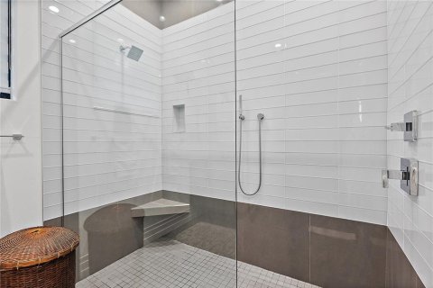 Casa en alquiler en Saint Petersburg, Florida, 4 dormitorios, 226.87 m2 № 1854185 - foto 19