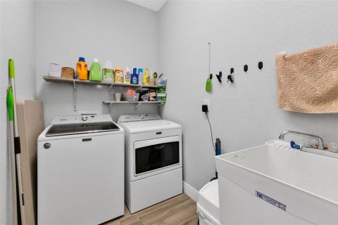 House in Port Charlotte, Florida 3 bedrooms, 152.36 sq.m. № 1877223 - photo 26