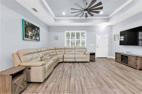 House in Port Charlotte, Florida 3 bedrooms, 152.36 sq.m. № 1877223 - photo 17