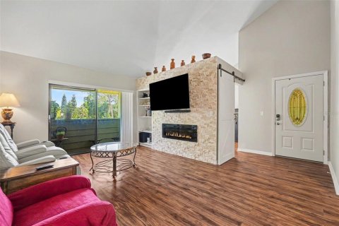 Condo in Tampa, Florida, 2 bedrooms  № 2115297 - photo 7