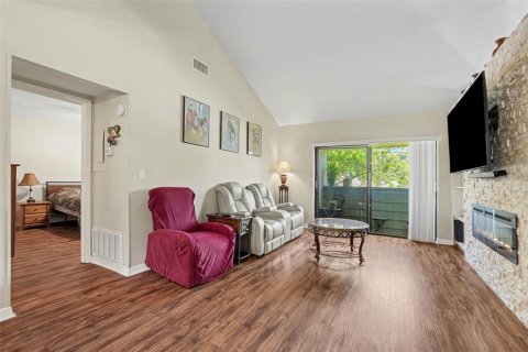 Condo in Tampa, Florida, 2 bedrooms  № 2115297 - photo 4