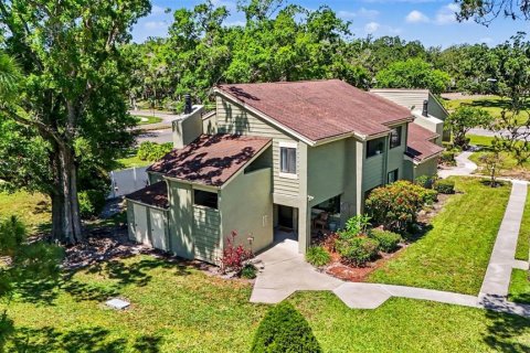 Condo in Tampa, Florida, 2 bedrooms  № 2115297 - photo 22