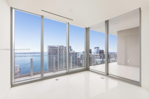 Condo in Miami, Florida, 2 bedrooms  № 1956834 - photo 22