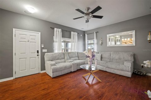 Villa ou maison à vendre à Tampa, Floride: 5 chambres, 150.87 m2 № 1733417 - photo 12