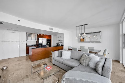 Condo in Hallandale Beach, Florida, 1 bedroom  № 2053069 - photo 9