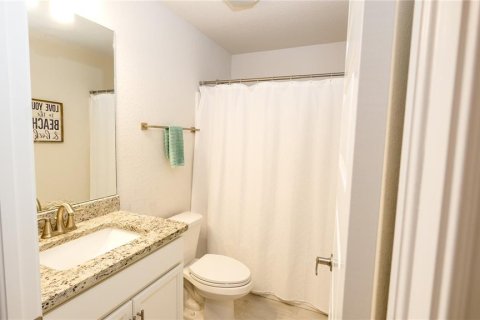 House in North Port, Florida 4 bedrooms, 210.42 sq.m. № 1609538 - photo 15