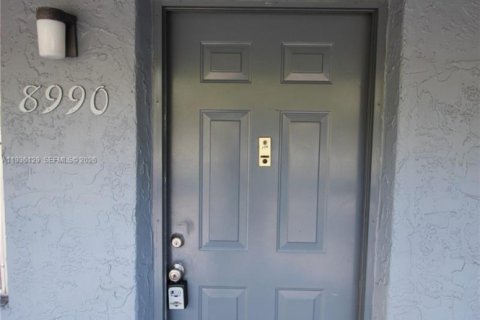 Copropriété à louer à Coral Springs, Floride: 2 chambres, 117.06 m2 № 1997507 - photo 27