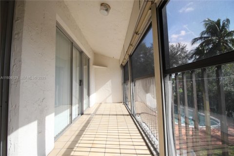 Copropriété à louer à Coral Springs, Floride: 2 chambres, 117.06 m2 № 1997507 - photo 22