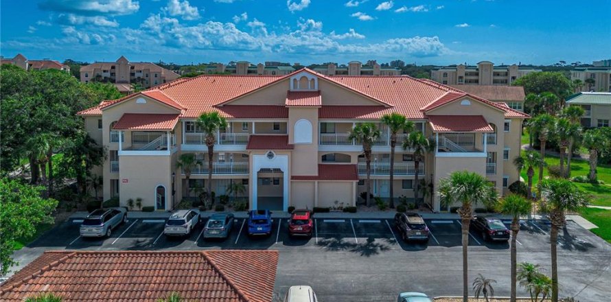 Condo à New Smyrna Beach, Floride, 2 chambres  № 2155669